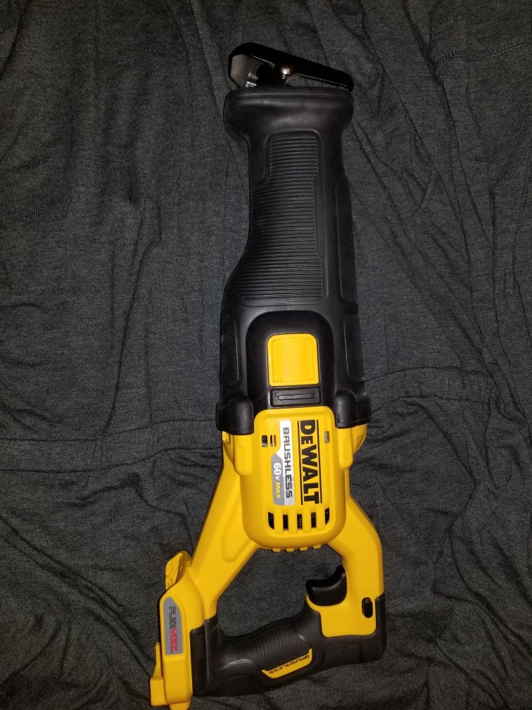 Brand New Dewalt Flexvolt Saw-zaw