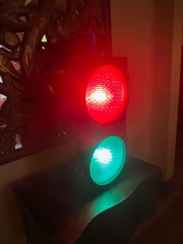 Econolite Traffic Light