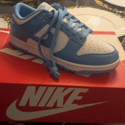 Nike Shoes Size 7 New!!