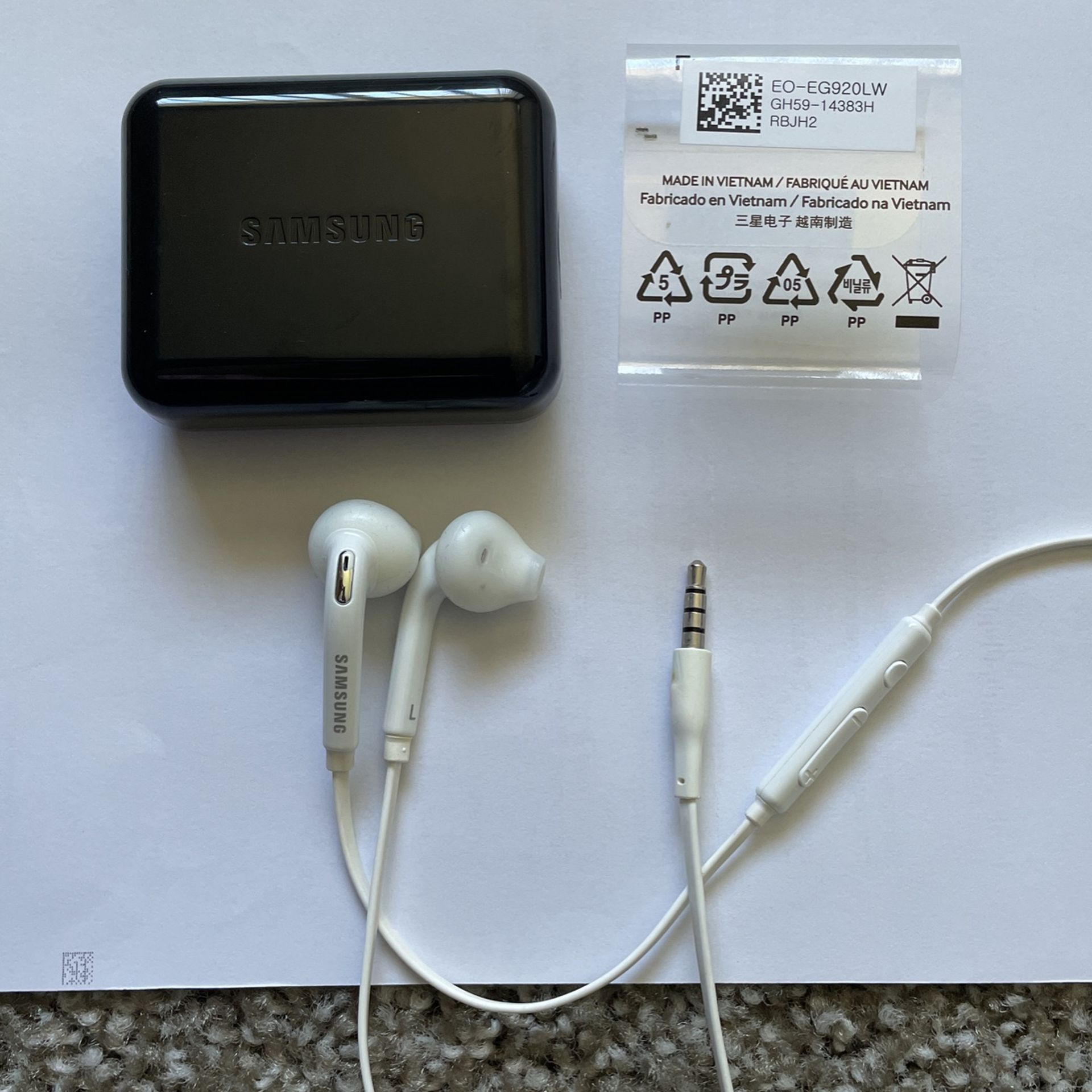Samsung Wired Headphones