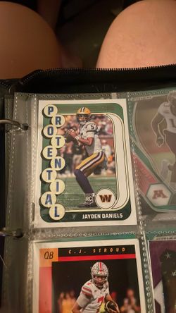 Jayden Daniels No. 3 Rookie card