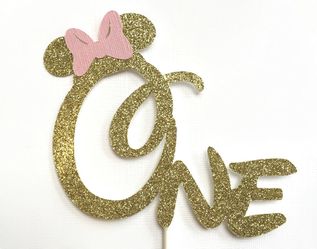 Cake topper