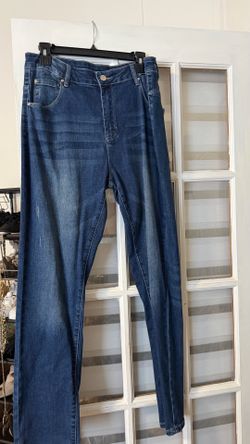 Menace or women’s blue jeans