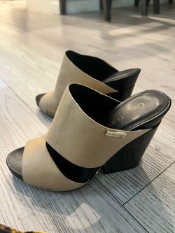 Shoes size 5