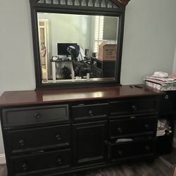 King Bedroom Suite