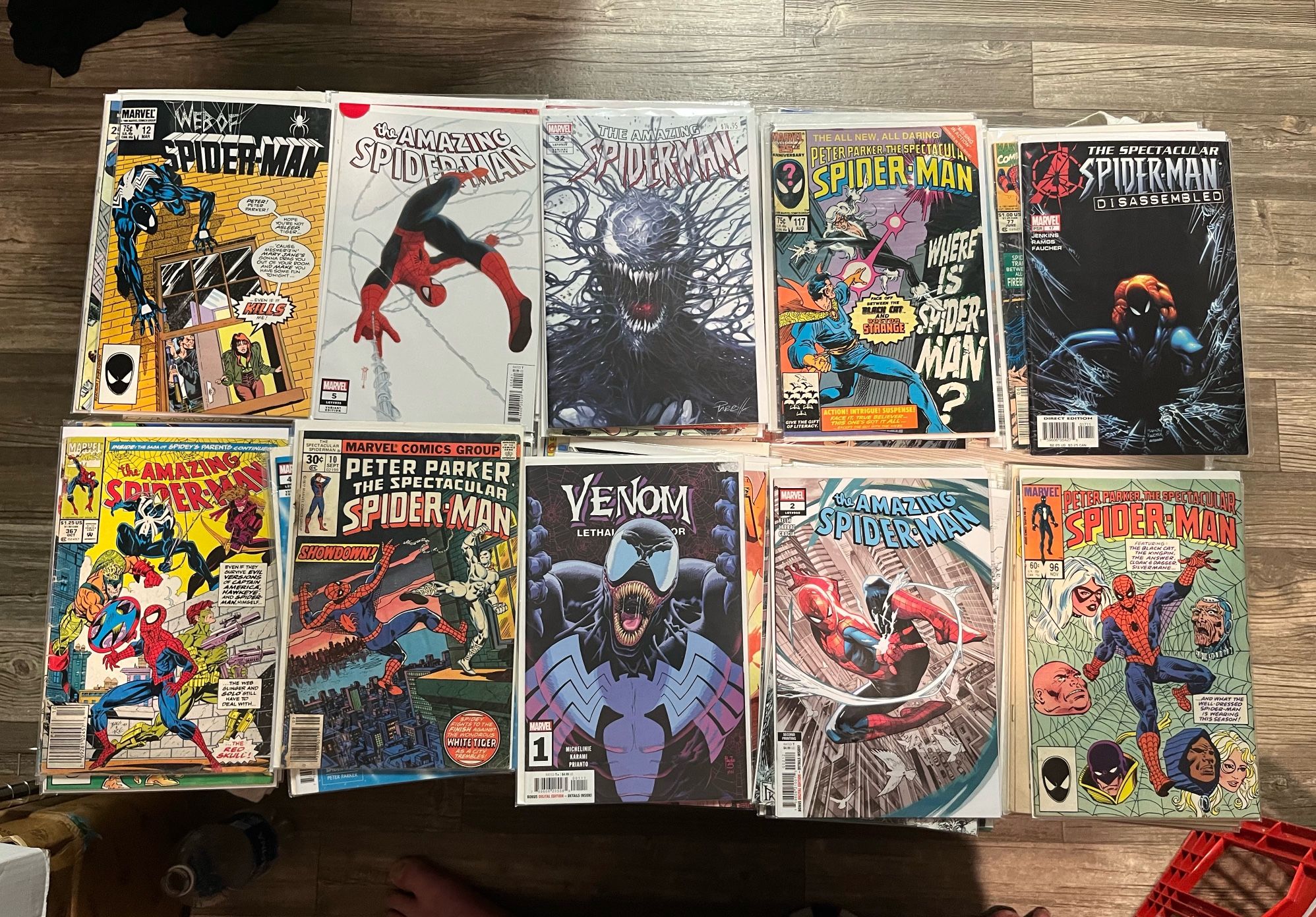 SPIDER-MAN COMIC BOOK LOT OF 50