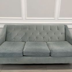 Couch With Acrylic Legs 
