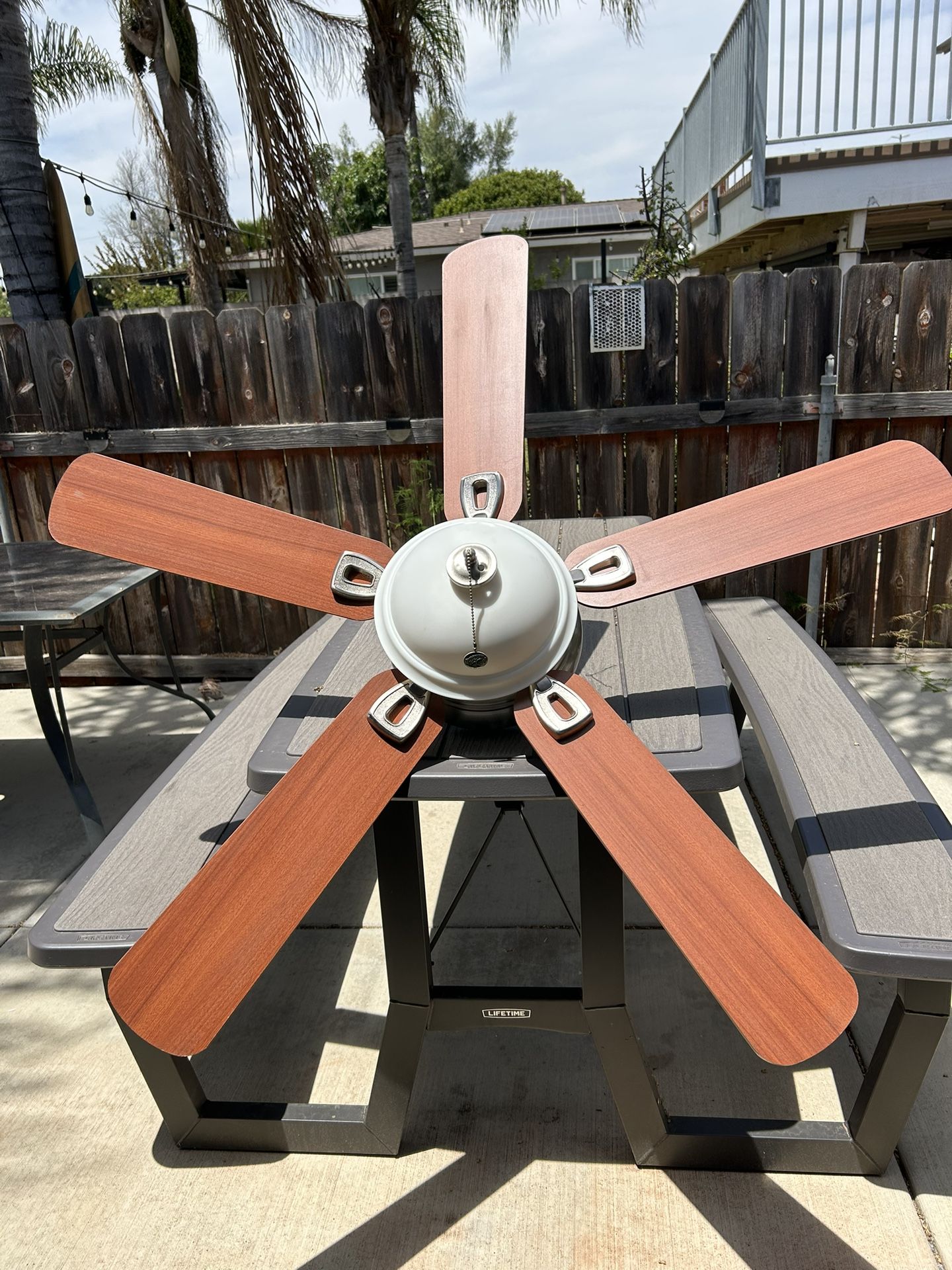 Ceiling fan