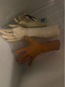 Hands and teeth