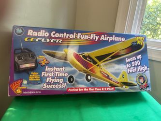 Vintage New Radio Shack Megatech Radio Control Fun-Fly Airplane C. C. FLYER