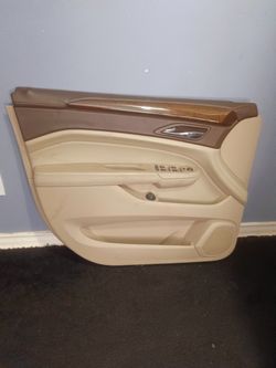 10-16 Cadillac SRX Driver Door Panel 