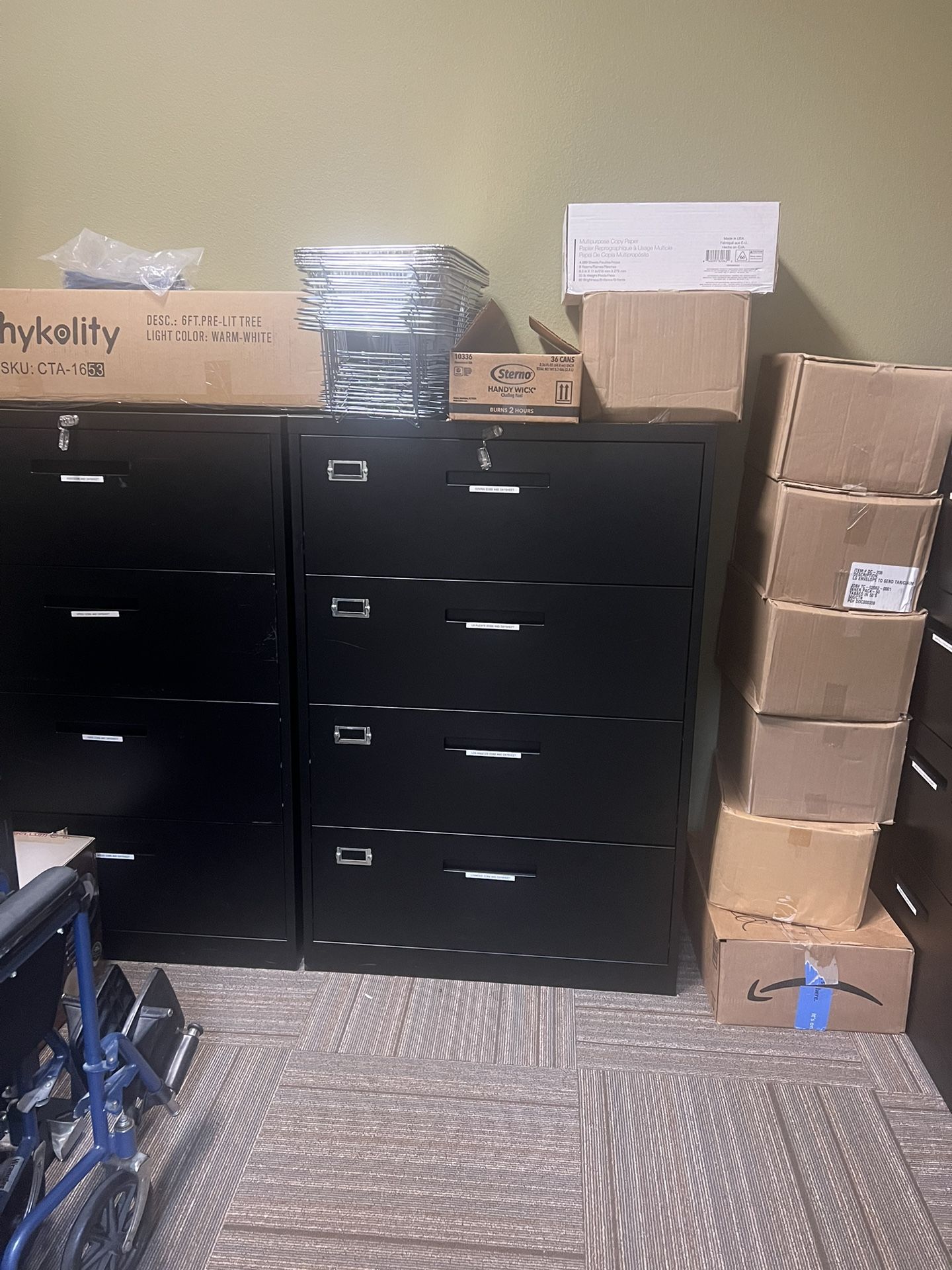 Filing Cabinets 