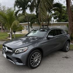 2019 Mercedes-Benz GLC 300