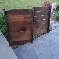 TWO (x2) ANTIQUE RASINRACKS, RASIN DRYING FLATS. GREAT FOR PROJECTS, CRAFTS, ETC. 24" x 36" asking $25.00  EACH!