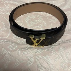 Louis Vuitton belt