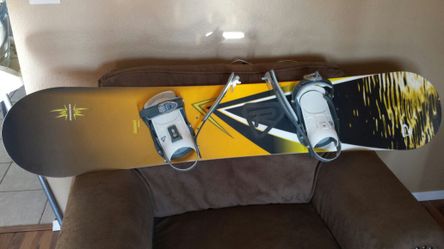 Rossignol nomad wide snow board
