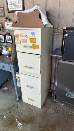 Free- File Cabinet