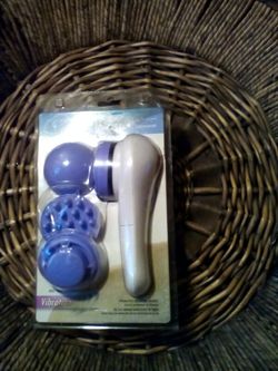 Vibration lighted massager 5 interchangeable HEADS HI/LO speed 2AA BATTERY OPERATED