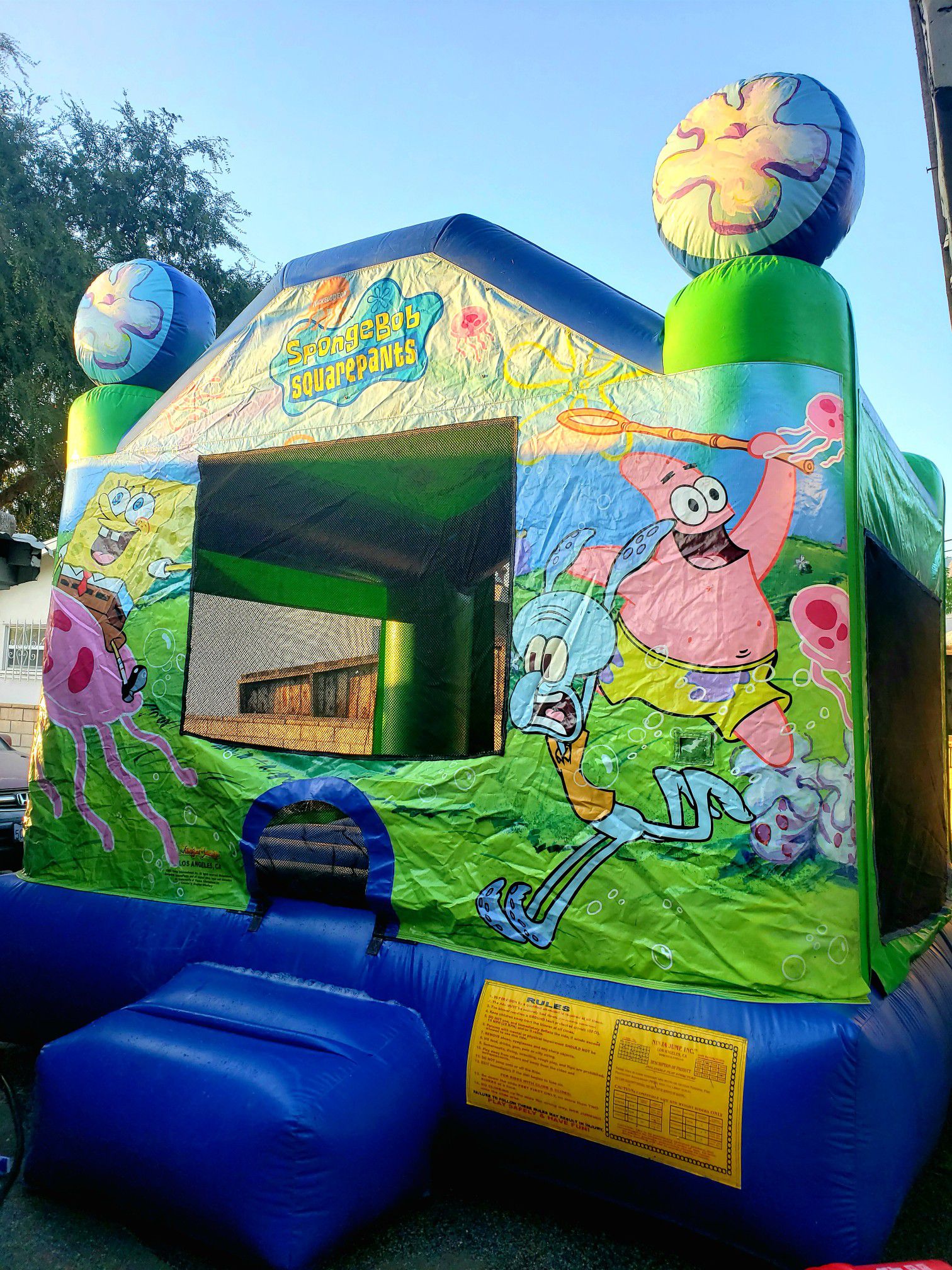 Spongebob Jumper/ Inflatable Play Structure