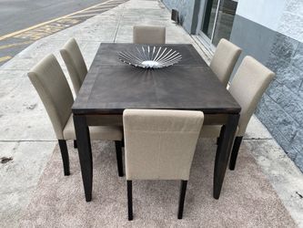 Dining set w 6 chairs like new / comedor 6 sillas