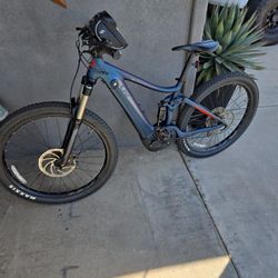 Giant Liv Pedal Assist Bike