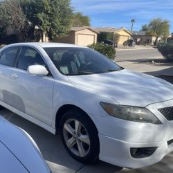 For Sale. 2010 Toyota Camry SE V6 (2GR-FE) 	