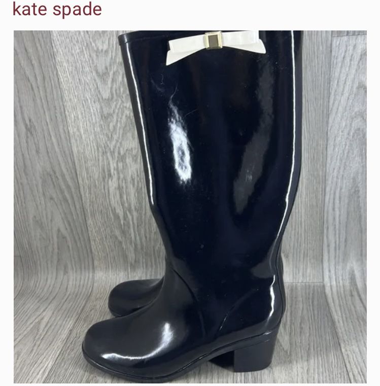 Kate Spade Rain Boots Size 11 for Sale in Las Vegas, NV - OfferUp