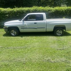 2001 Dodge Ram 