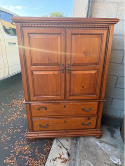 Armoire