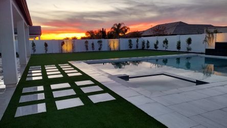 Pavers .turf .artificial Grass
