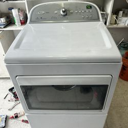 Whirlpool Cabrio Gas Dryer
