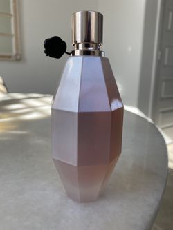 Viktor & Rolf Dew