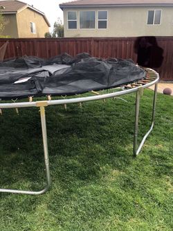Trampoline Super Fun 12’ Diameter