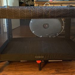 Cosco Bassinet 