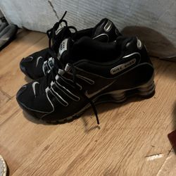 Nike Shocks 