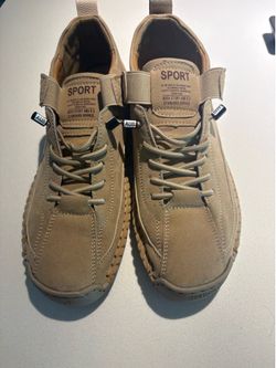 Size 7 women’s shoe