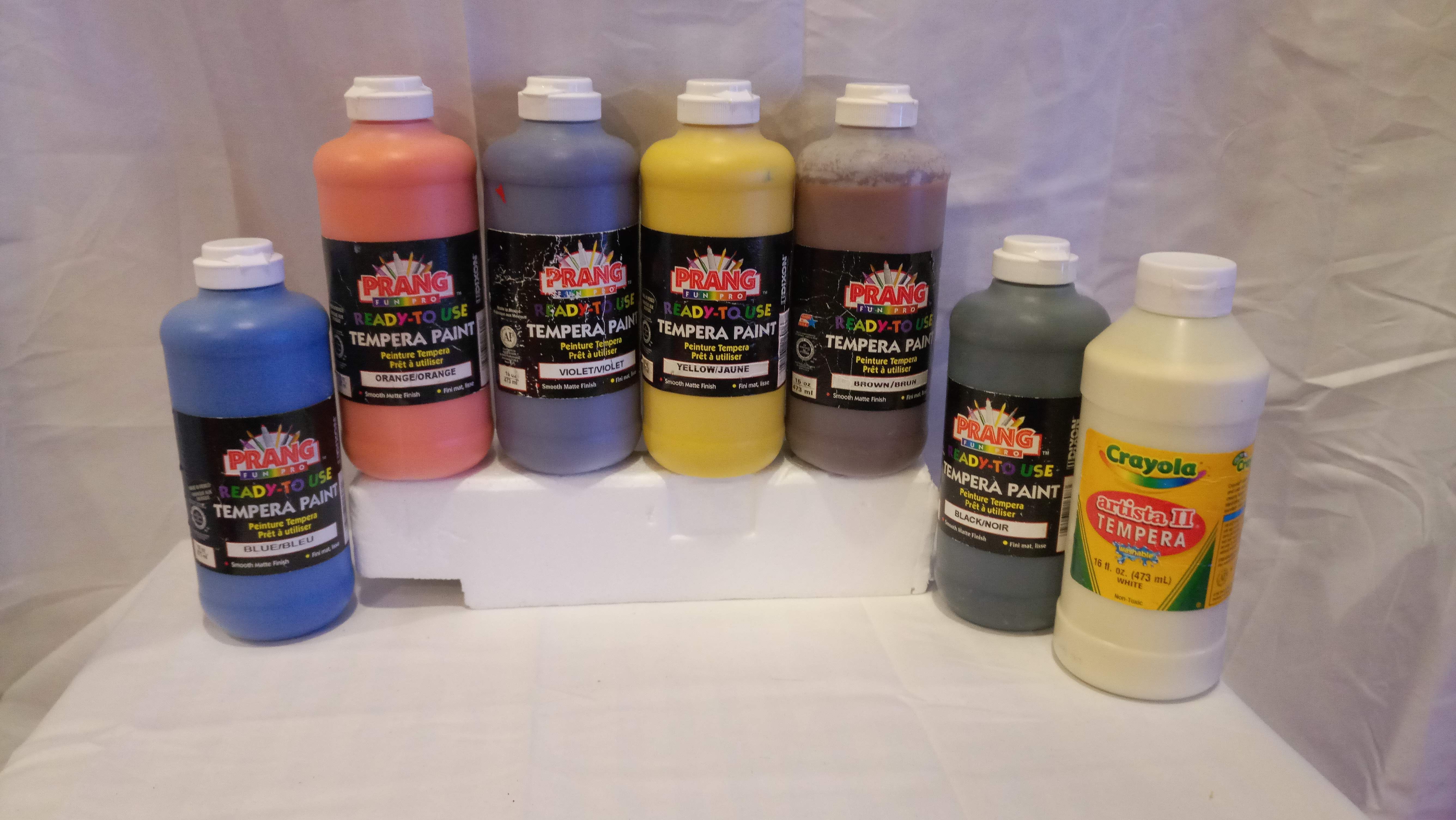 PRANG AND CRAYOLA 16 OZ PAINT ( 7 BOTTLES)