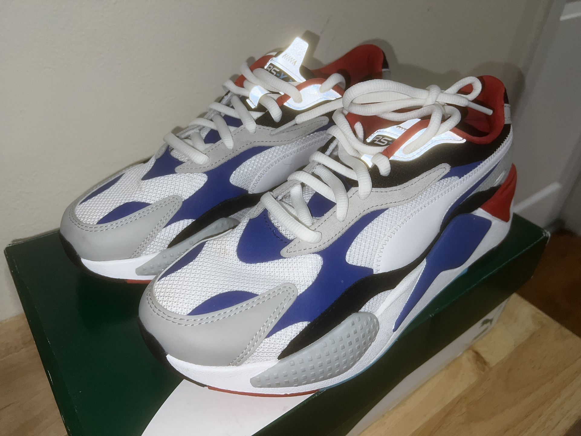 Puma BMW Rs-x3 Puzzle White Blue Red Black 371570-05 Men's Size 9 Sneakers