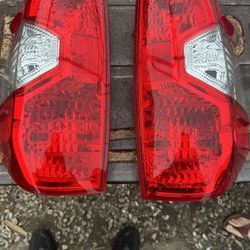 Tundra Taillights 