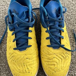 Adidas - Futsal Soccer Shoes