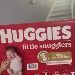 Huggies Little Snugglers 