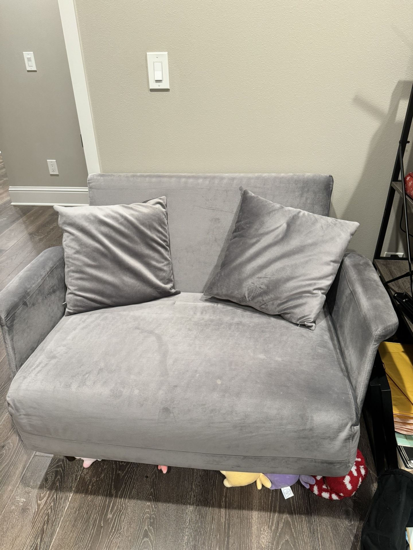 Small Couch/Futon