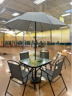 Patio Table Set – Brand New – $215
