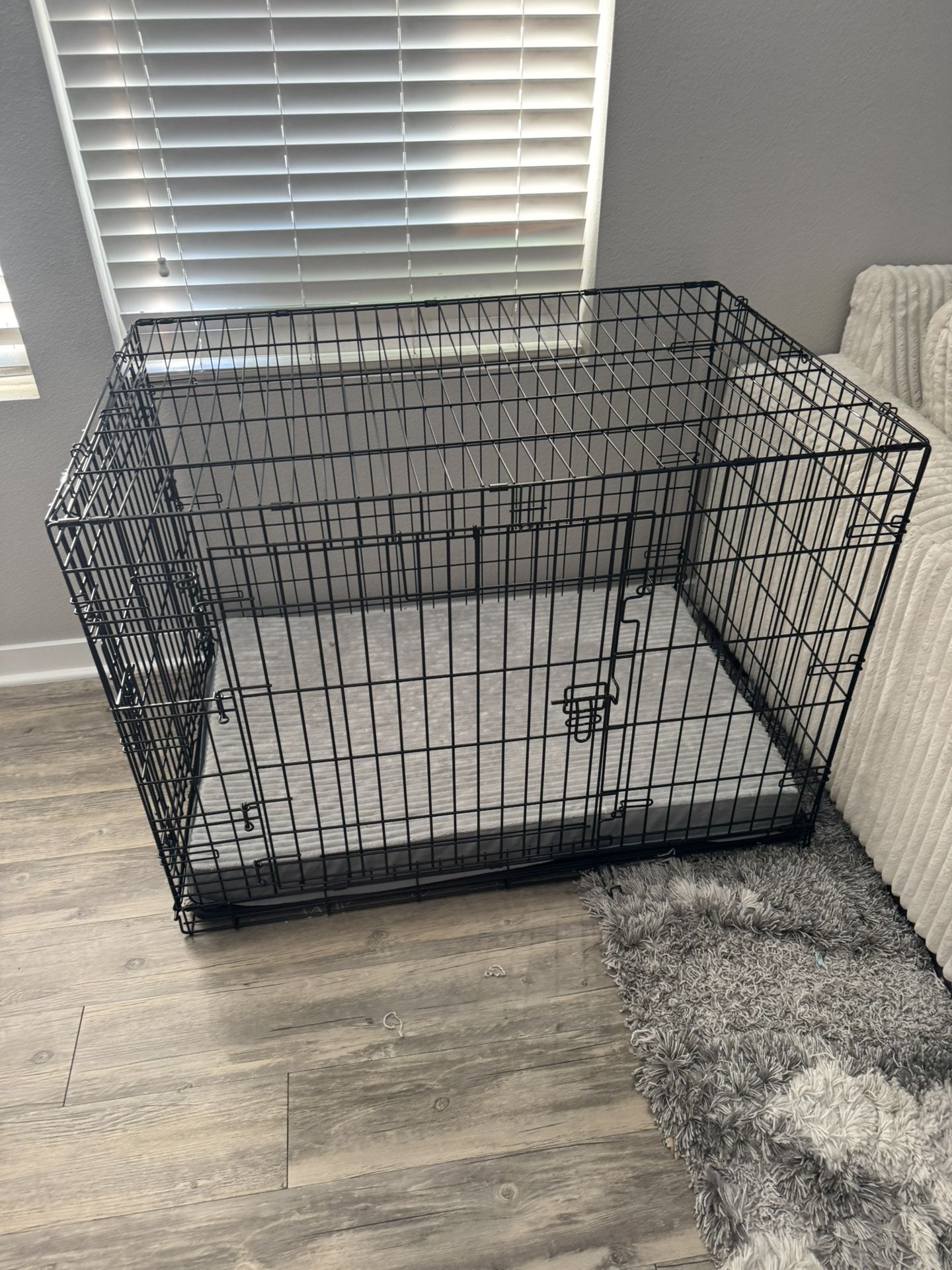 X-Large Dog Crate & Bed