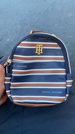 Tommy Hilfiger women back pack