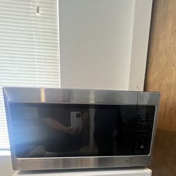 LG Microwave