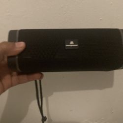 Bluetooth speaker