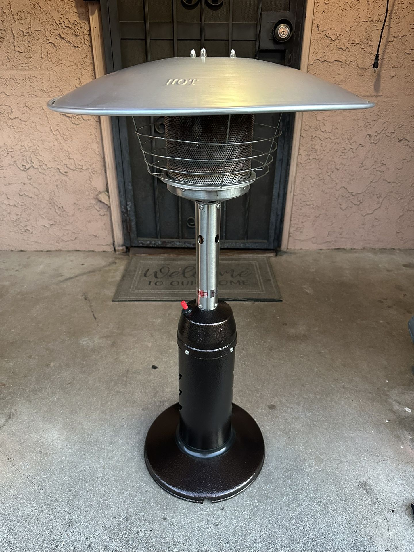 Uline table top heater