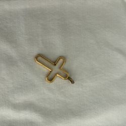 Gold Cross Pendant 