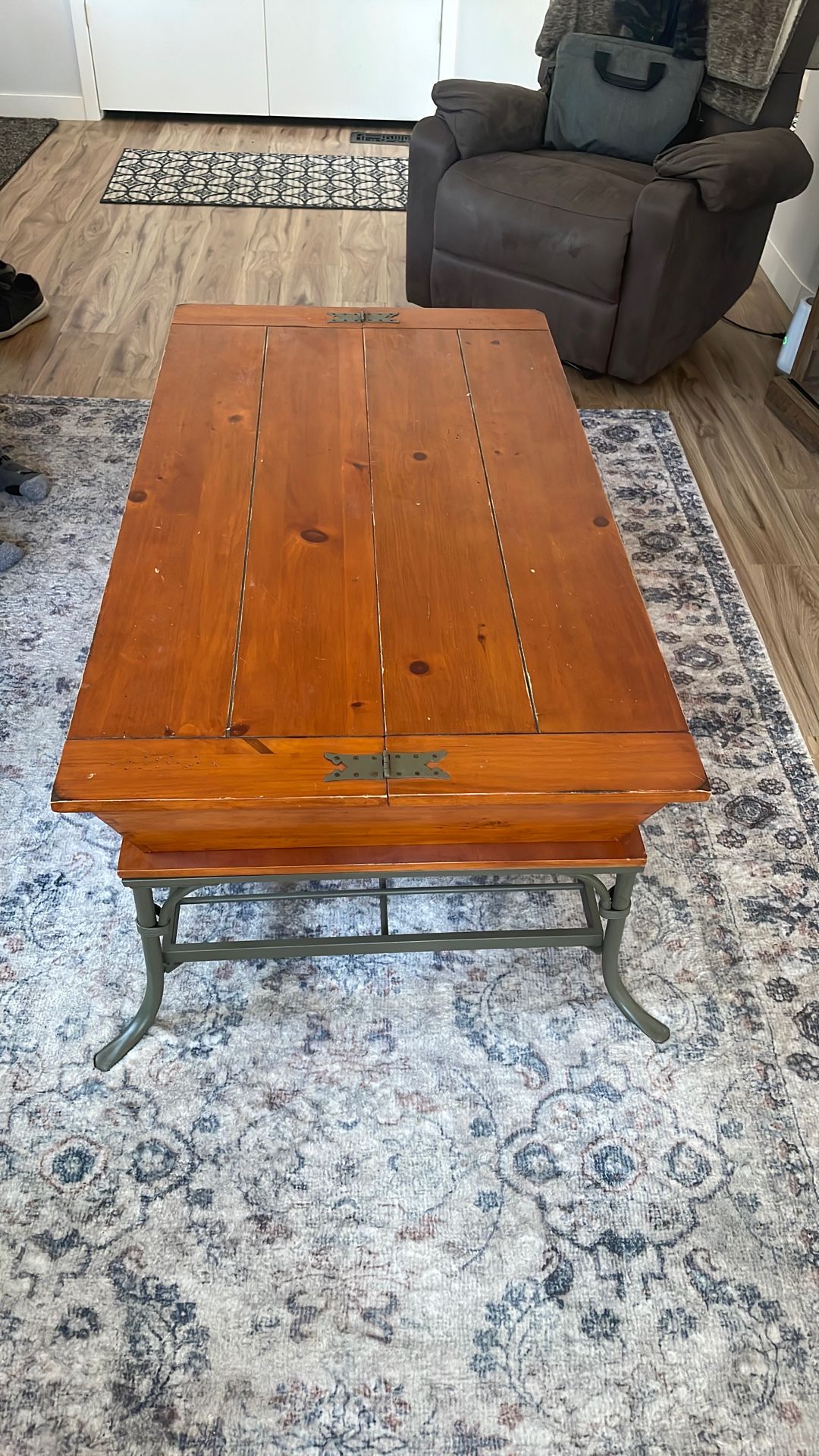 Solid Wood Pine Coffee Table